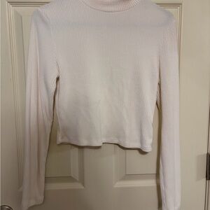 Women’s White Ribbed Long-Sleeve Mock Neck Top